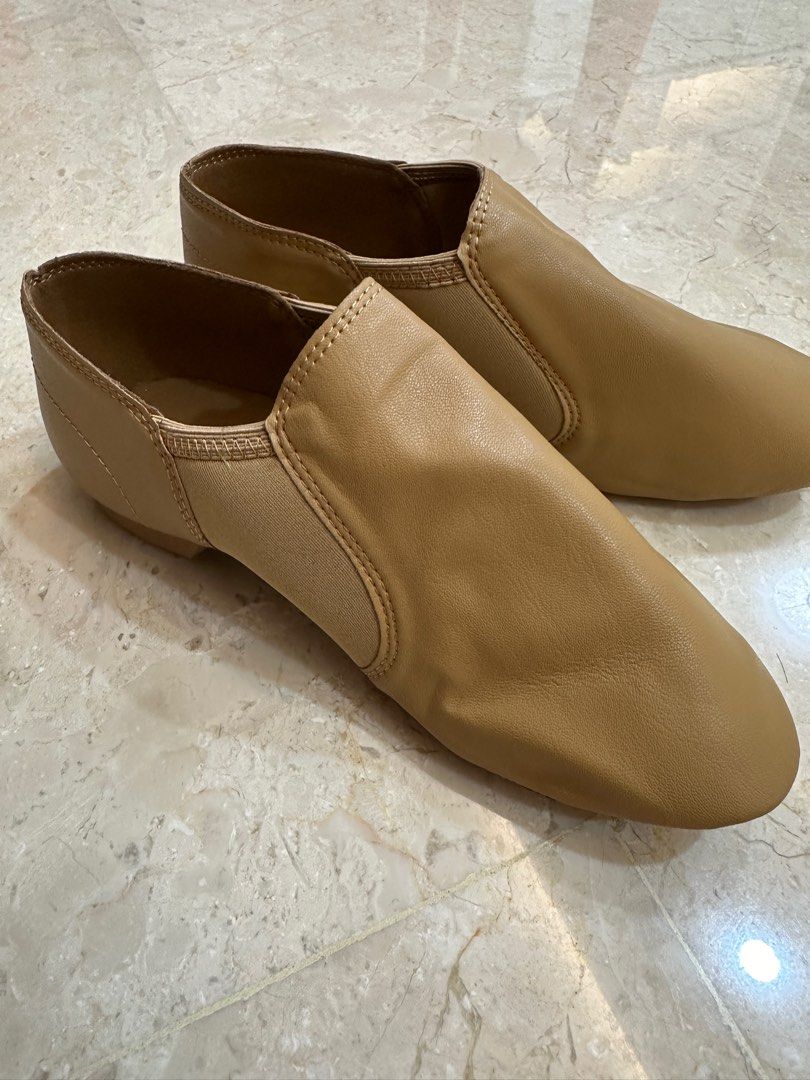Jazz brand shoes top