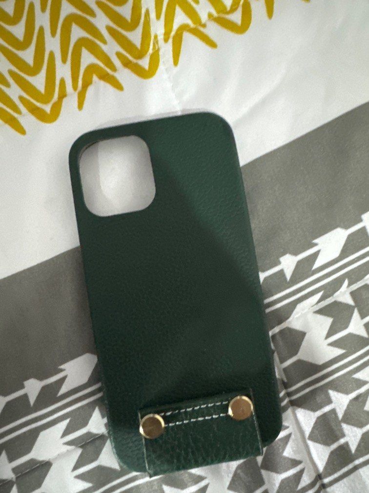 BUNDLE Iphone 12 cases CASETIFY x BTS Authentic (Category: Cases & Sleeves) located in Makati City. Submitted by stellularx (Listing ID 1263066370, Image 2). Description: Take all. Last price. Authentic casetify..