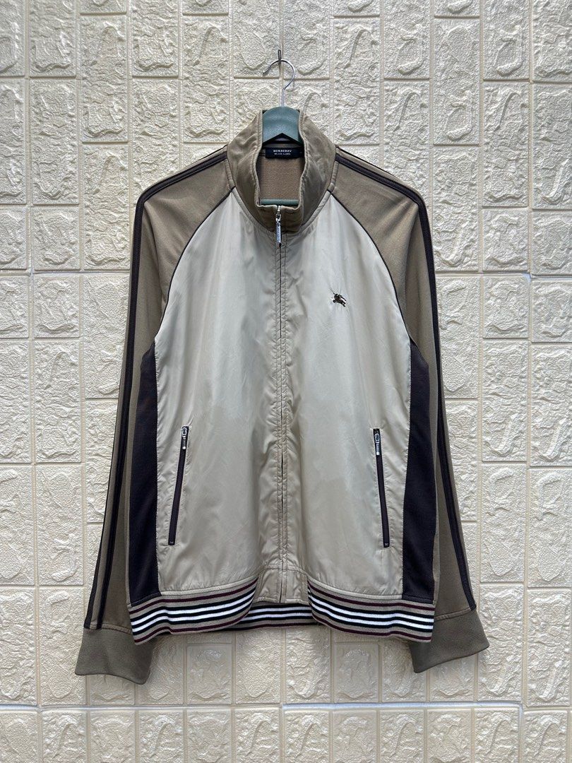 Burberry Track Top Sweater MJ52 Men s Fashion Coats Jackets and