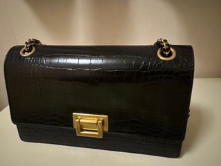 （分類：）位於 。 由 an444444 提交（商品編號 1263123627，圖片 1）。簡介： 。