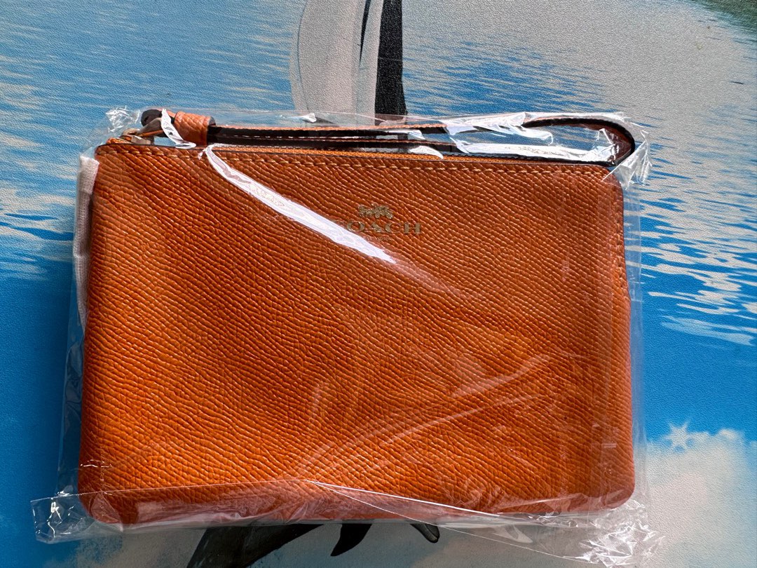 Coach Wristlet, Women's Fashion, Bags & Wallets, Purses & Pouches on