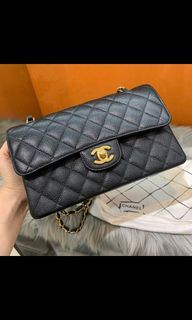 Chanel Lizard Flap 18cm - [227012855], Luxury, Bags & Wallets on Carousell