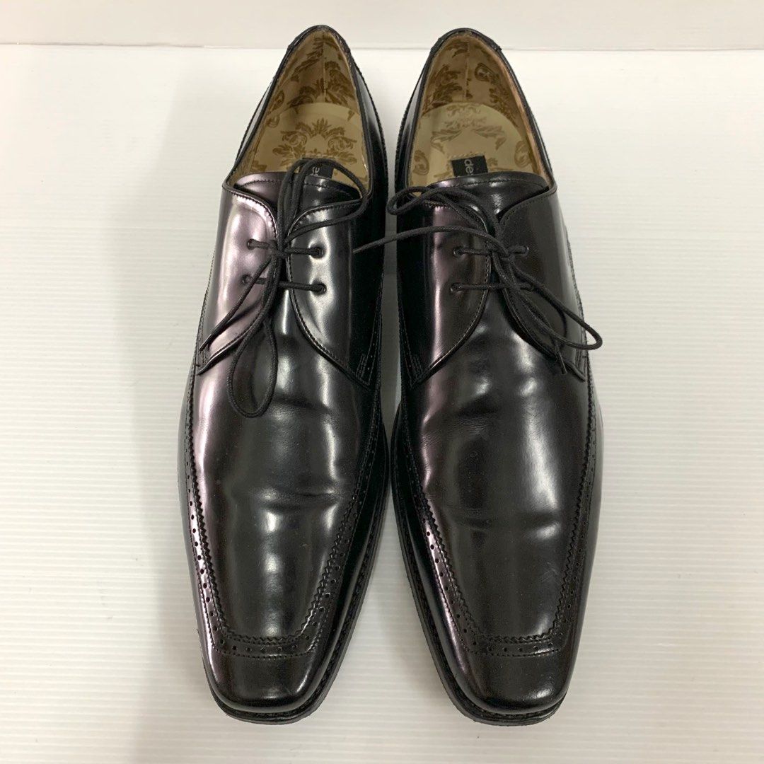 Design on sale loake shoes