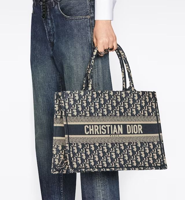 Dior monogram tote discount