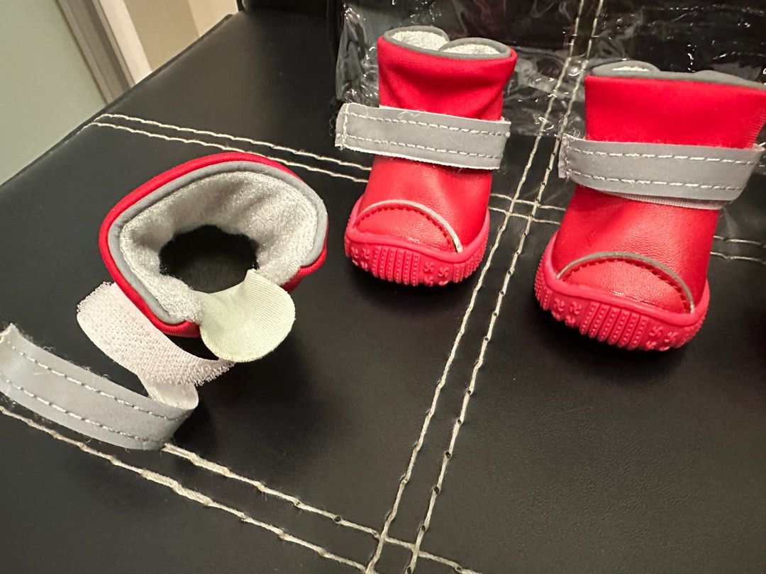 Wellies best sale dog boots