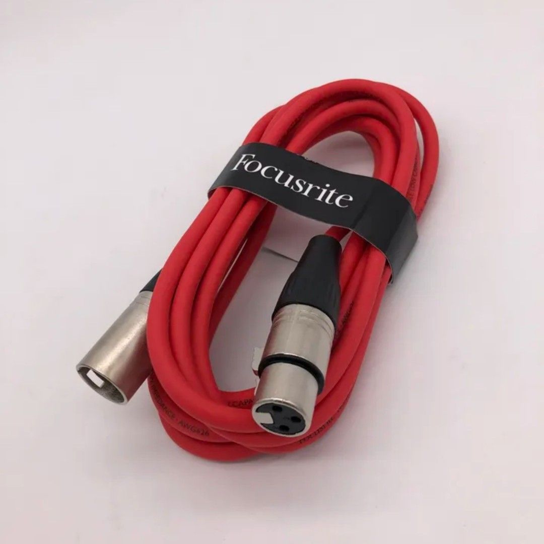 Focusrite Scarlett Studio CM25 Mkiii Condenser Microphone, Audio