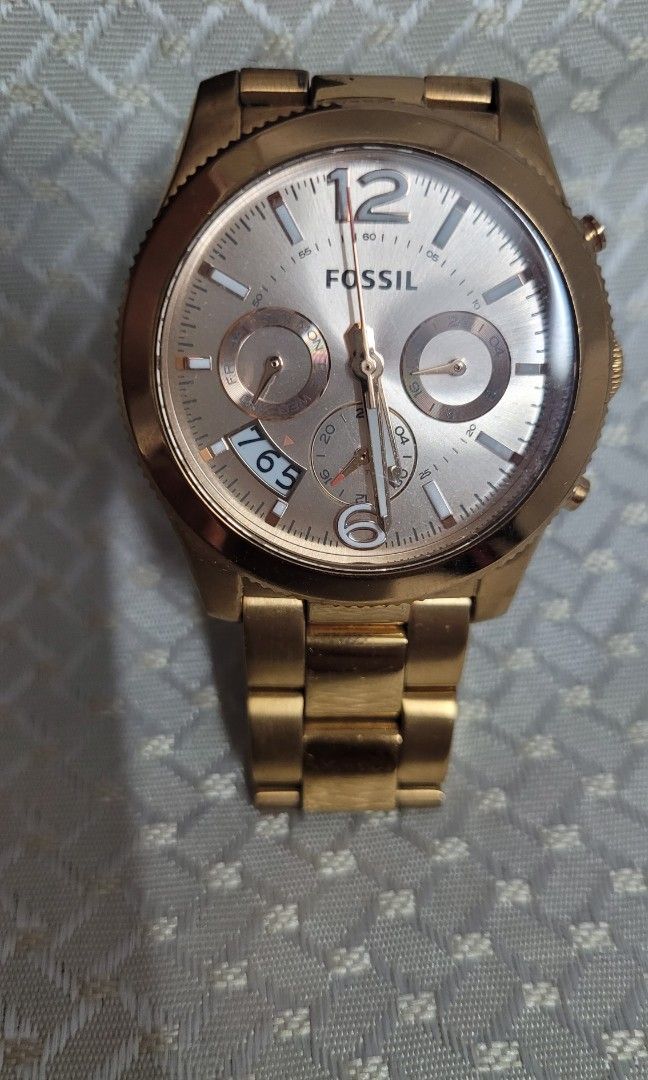 Fossil es3885 hotsell