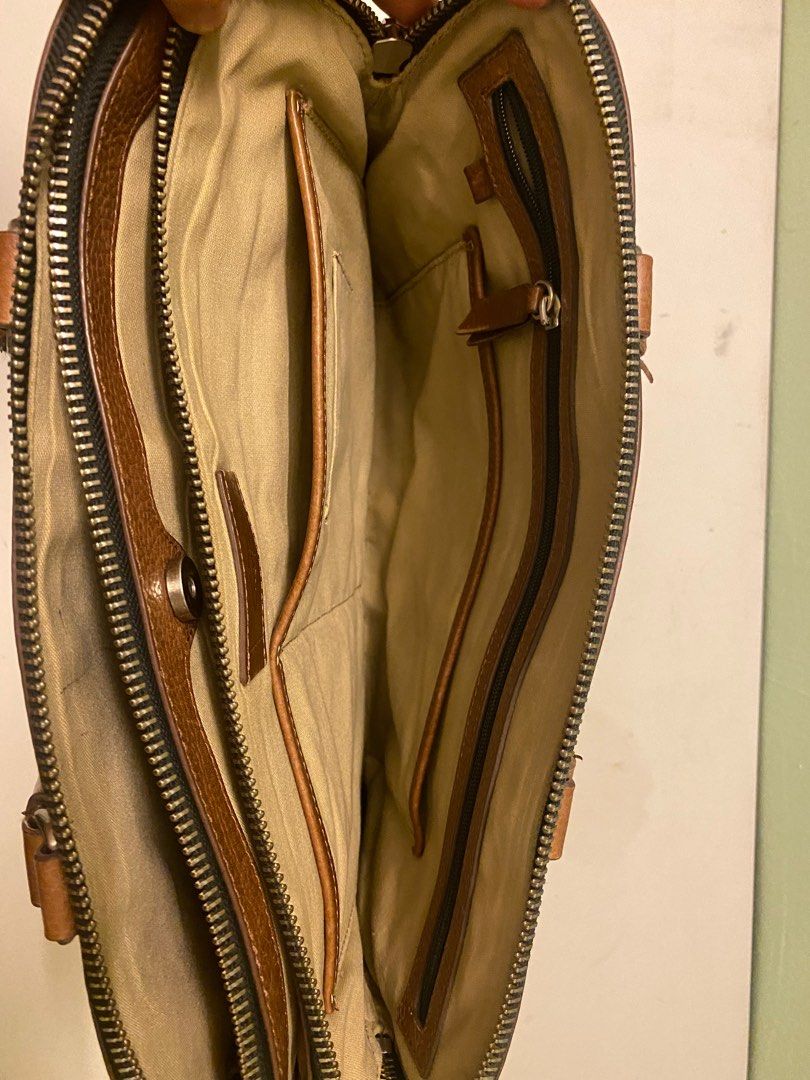 Fossil Leather Briefcase, Men's Fashion, Bags, Briefcases on Carousell