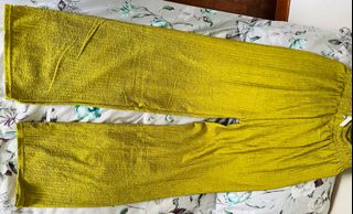 (Category: ) located in . Submitted by Manikarnika (Listing ID 1263036893, Image 1). Description: .