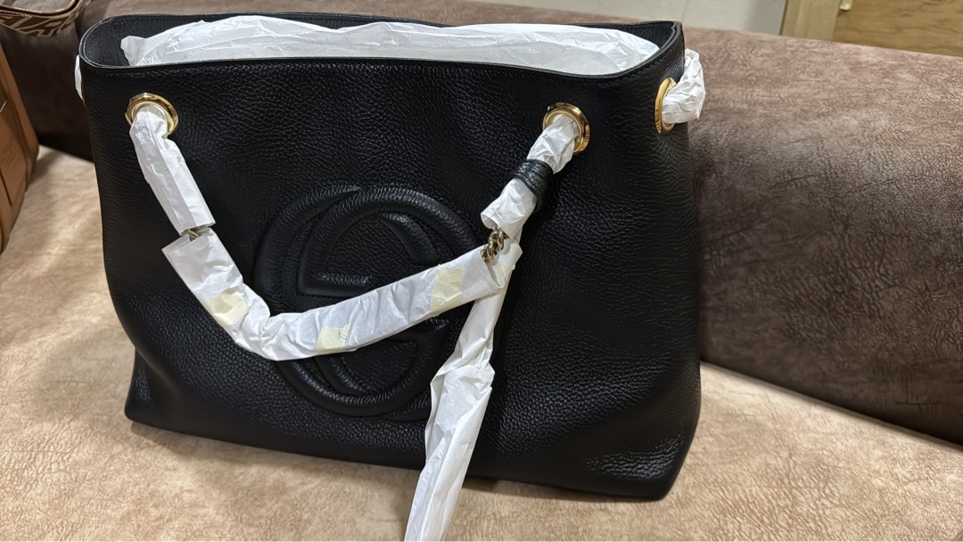 💋 GUCCI SOHO HOBO TWO WAY BAG, Luxury, Bags & Wallets on Carousell