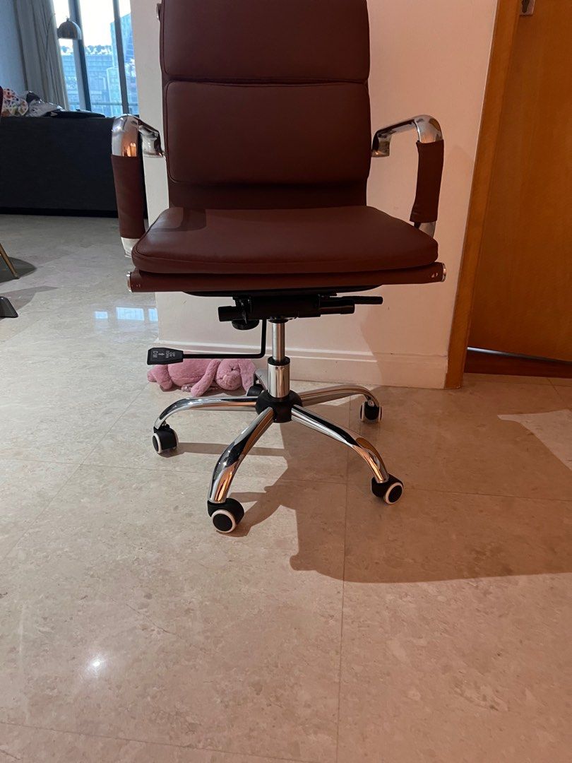 Hipvan on sale office chair