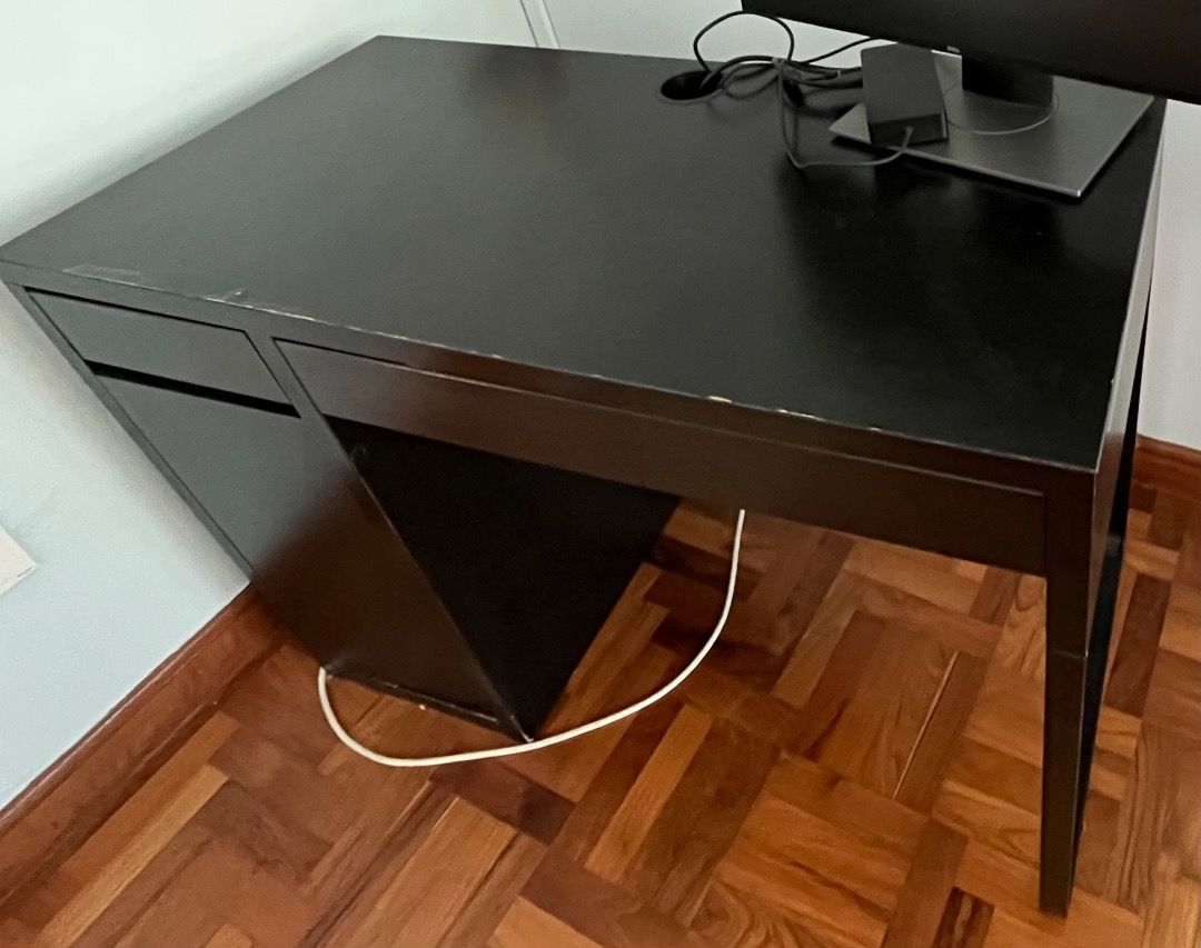 Micke top desk 105x50
