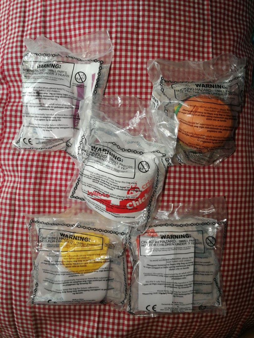 JOLLIBOTS (Jollibee & Friends) (Category: Designer & Blind Box Toys) located in Mabalacat. Submitted by whowannashoppe (Listing ID 1263043007, Image 2). Description: MAGBASA MUNA BAGO MAG-INQUIRE. JOLLIBOTS P1, 000.00 for complete set of 5 (shipping not included) ▪️complete set ▪️brand new/sealed ▪️last set available ▪️last price posted ▪️MOP: GCash ▪️Courier: J&T Express Price posted. DM for other details. For sure buyers only. These are pabenta
