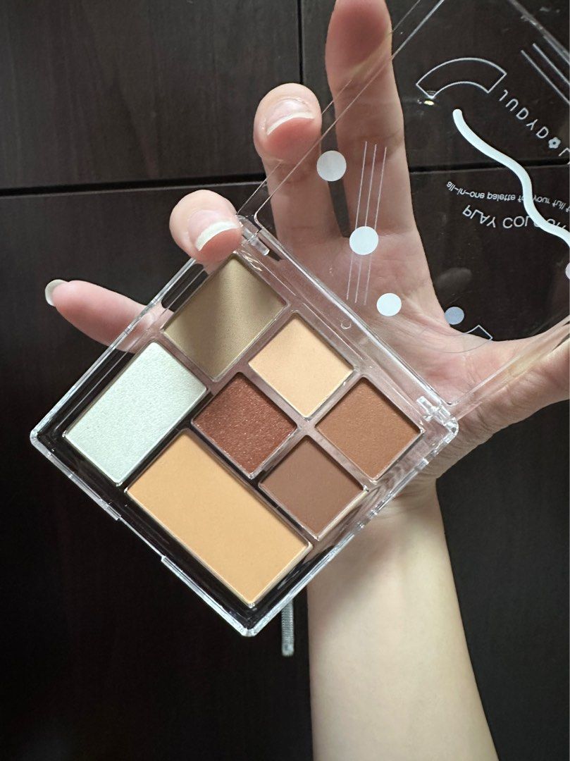 Judydoll eyeshadow palette, Beauty & Personal Care, Face, Makeup on