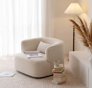 LOUNGE CHAIRS Collection item 2