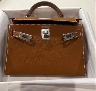 Hermès Kelly 20 Capucine Ostrich Gold Hardware GHW — The French Hunter