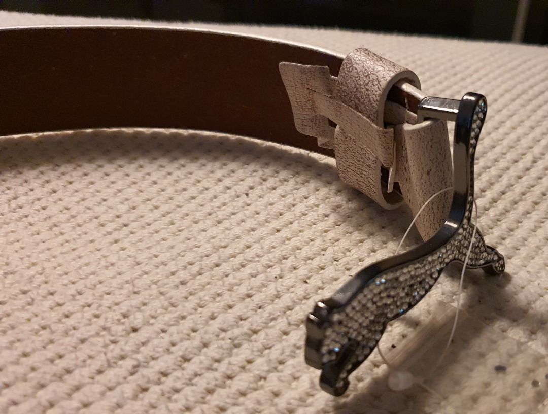 LADIES PUMA CRYSTAL WHITE BELT Women s Fashion Watches