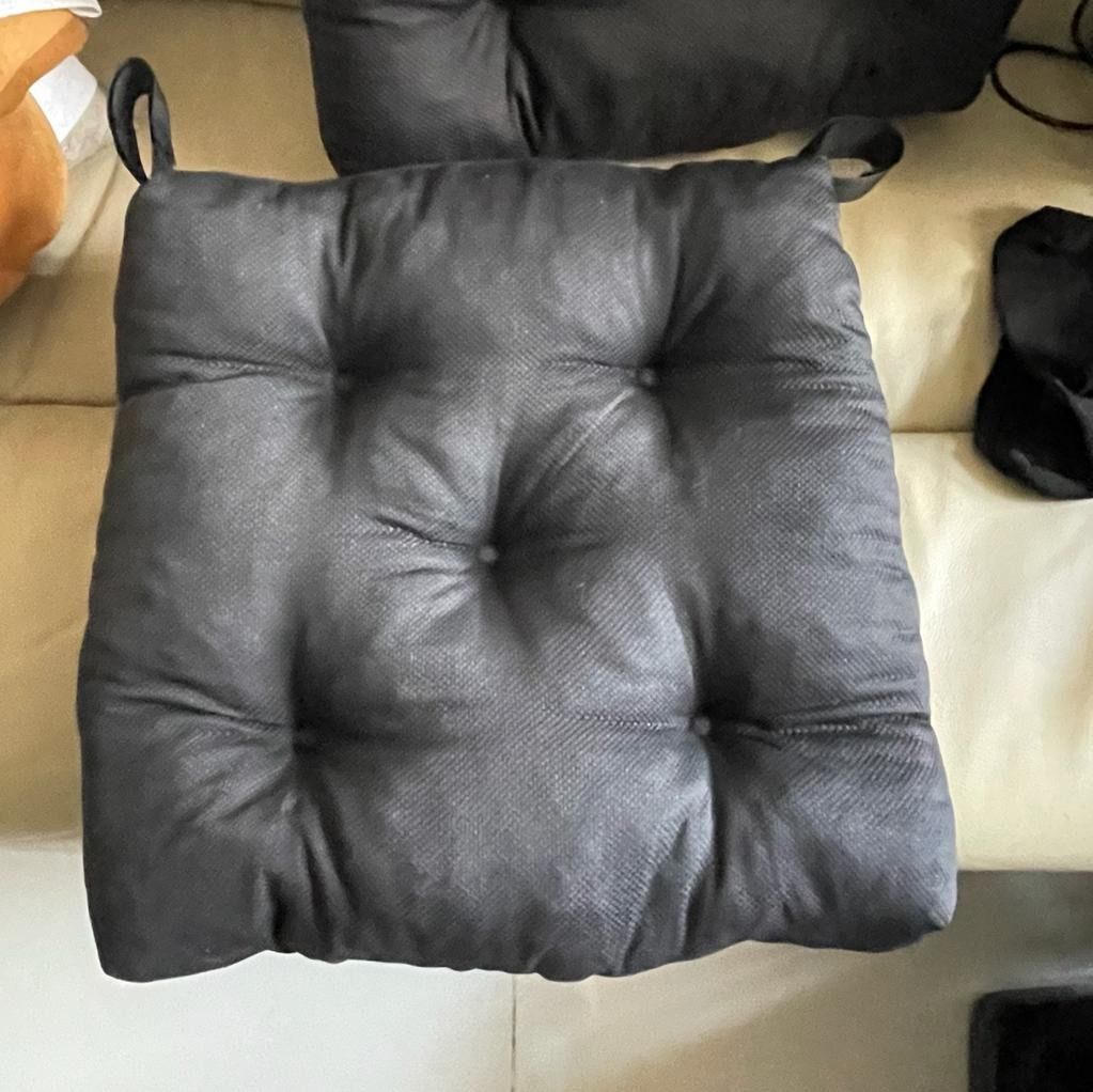 MALINDA Chair cushion, light beige, 40/35x38x7 cm - IKEA