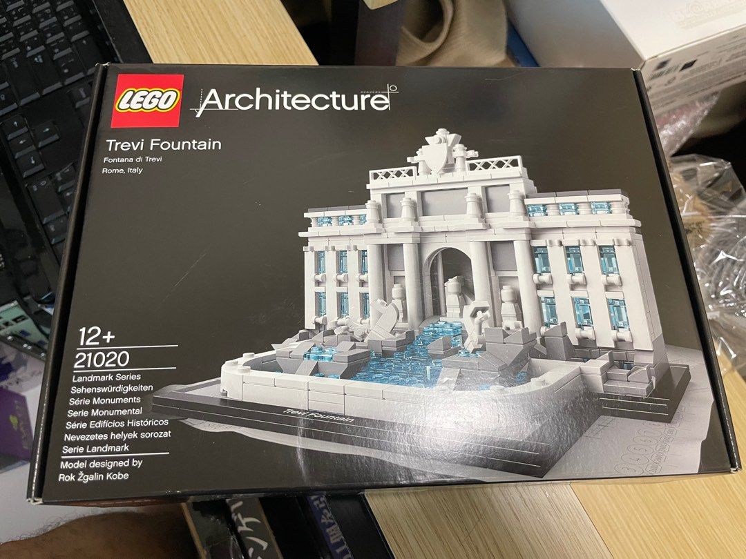 Lego 21020 Trevi Fountain, 興趣及遊戲, 玩具& 遊戲類- Carousell