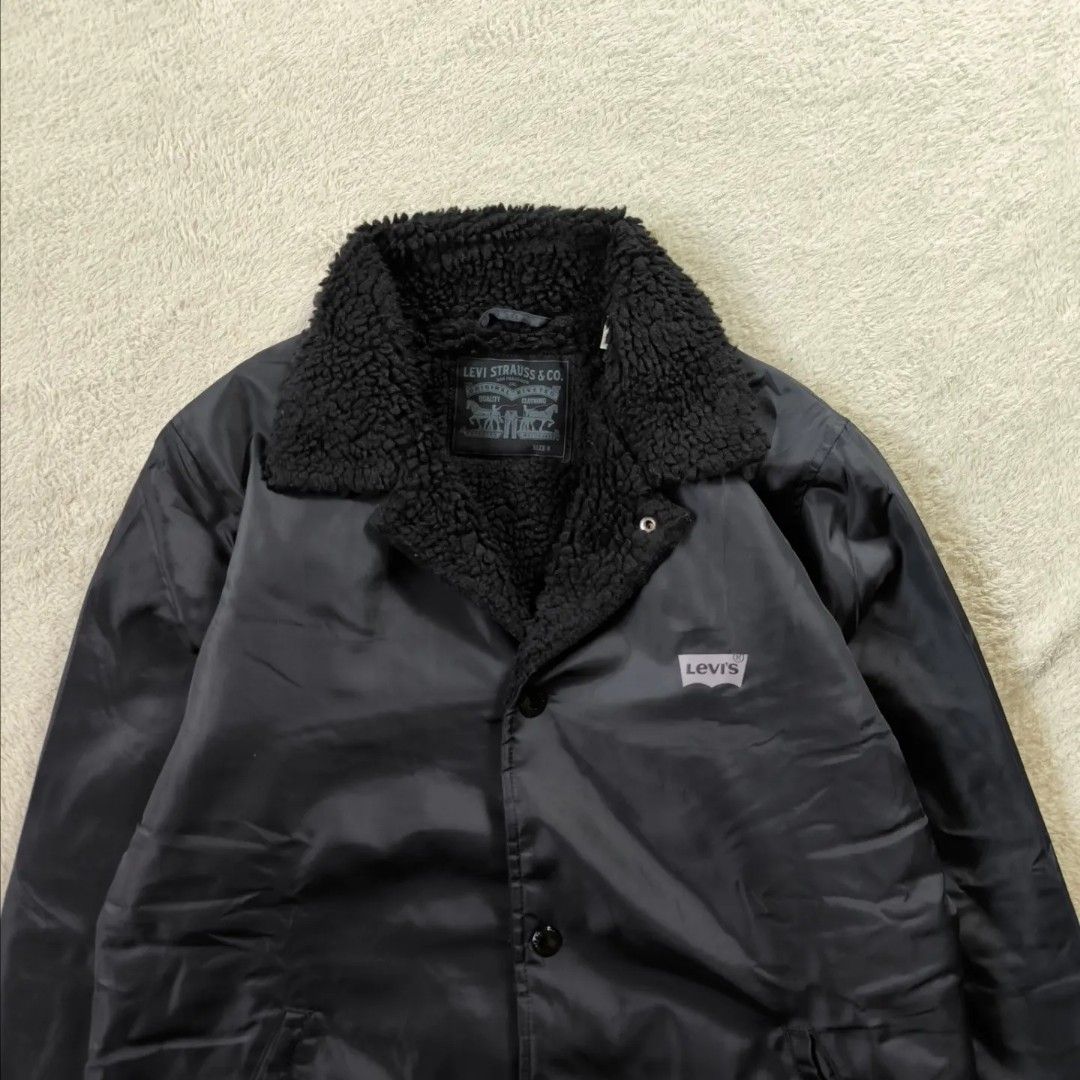 Levis coach sherpa 2025
