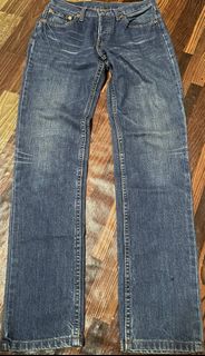 (Category: ) located in . Submitted by kchikkk (Listing ID 1263075270, Image 1). Description: .