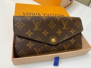 Louis Vuitton Damier Ebene Portofeuille Sarah Long Wallet N61725 Brown  Cloth ref.972008 - Joli Closet