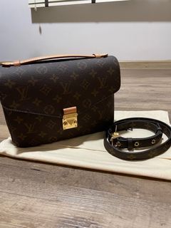 Louis Vuitton Pochette Métis, Luxury, Bags & Wallets on Carousell