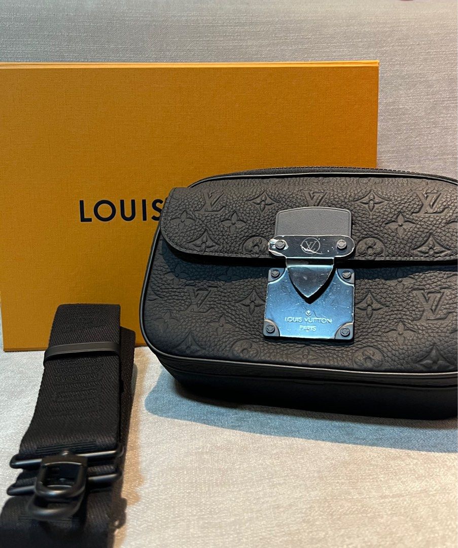 Louis vuitton trio messenger bag 3 in 1 ON HAND, Luxury, Bags & Wallets on  Carousell