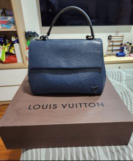 Louis Vuitton Cherrywood BB🍒, Luxury, Bags & Wallets on Carousell