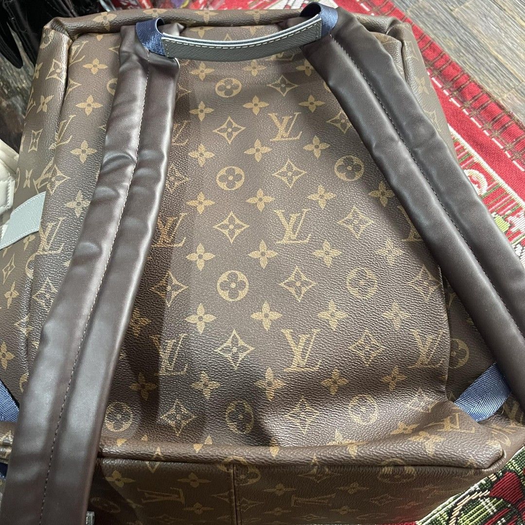 LOUIS VUITTON Monogram Outdoor Apollo Backpack 1206110