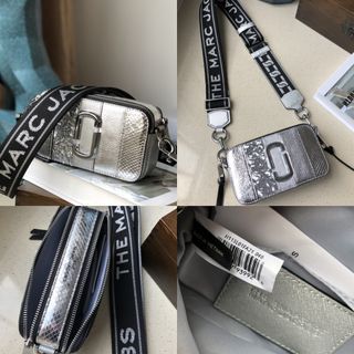 NEW💯% Authentic MARC JACOBS SNAPSHOT DTM CAMERA BAG BLACK, Women's  Fashion, Bags & Wallets, Purses & Pouches on Carousell