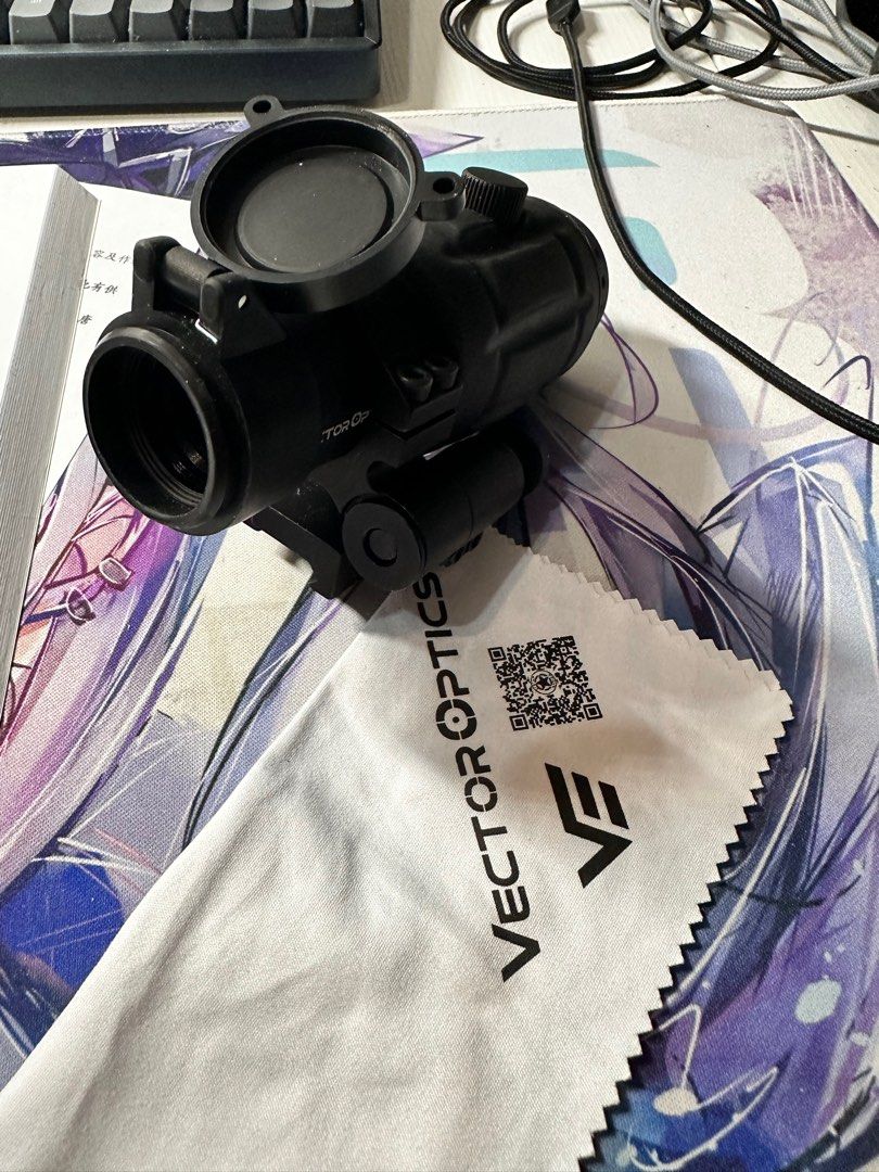 急放！特價！Vector Optics Maverick 5x 26 Magnifier, 興趣及