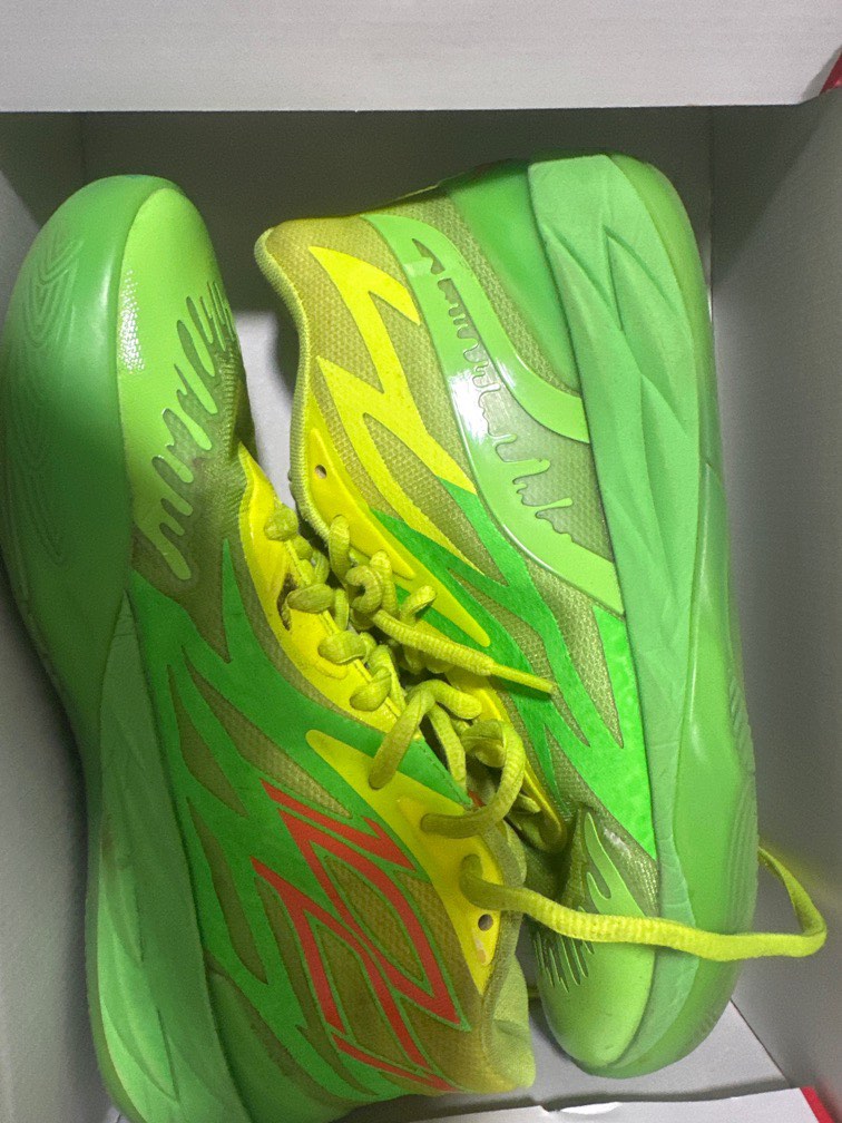 Yeezy new arrivals blade v3