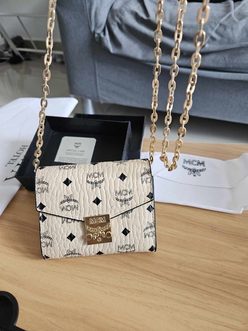 Mcm wallet on chain deals