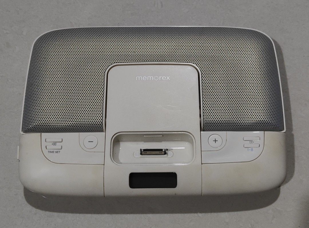 Memorex portable speaker top
