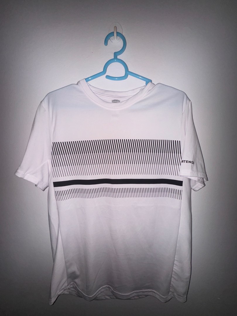 Tee hotsell shirt artengo