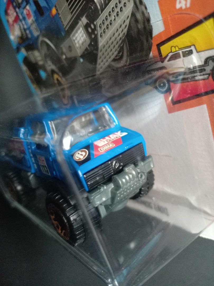 Hot wheels unimog 2019 hot sale