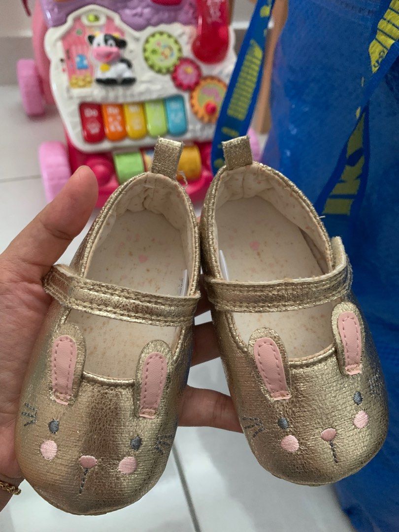 Mothercare deals baby slippers