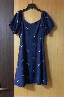 Navy Embroidery Dress in S