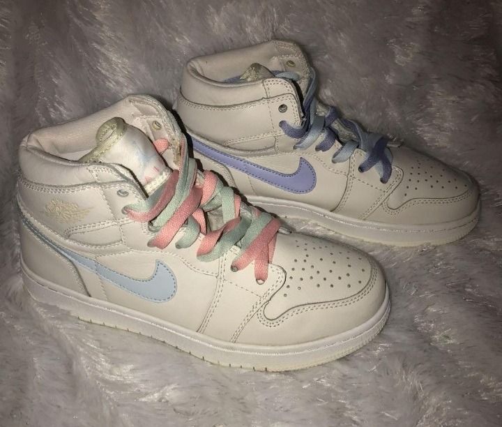 NIKE AIR JORDAN 1 PHANTOM MID MULTI COLOR SWOOSH GS 555112 035 Fesyen Wanita Sepatu di Carousell