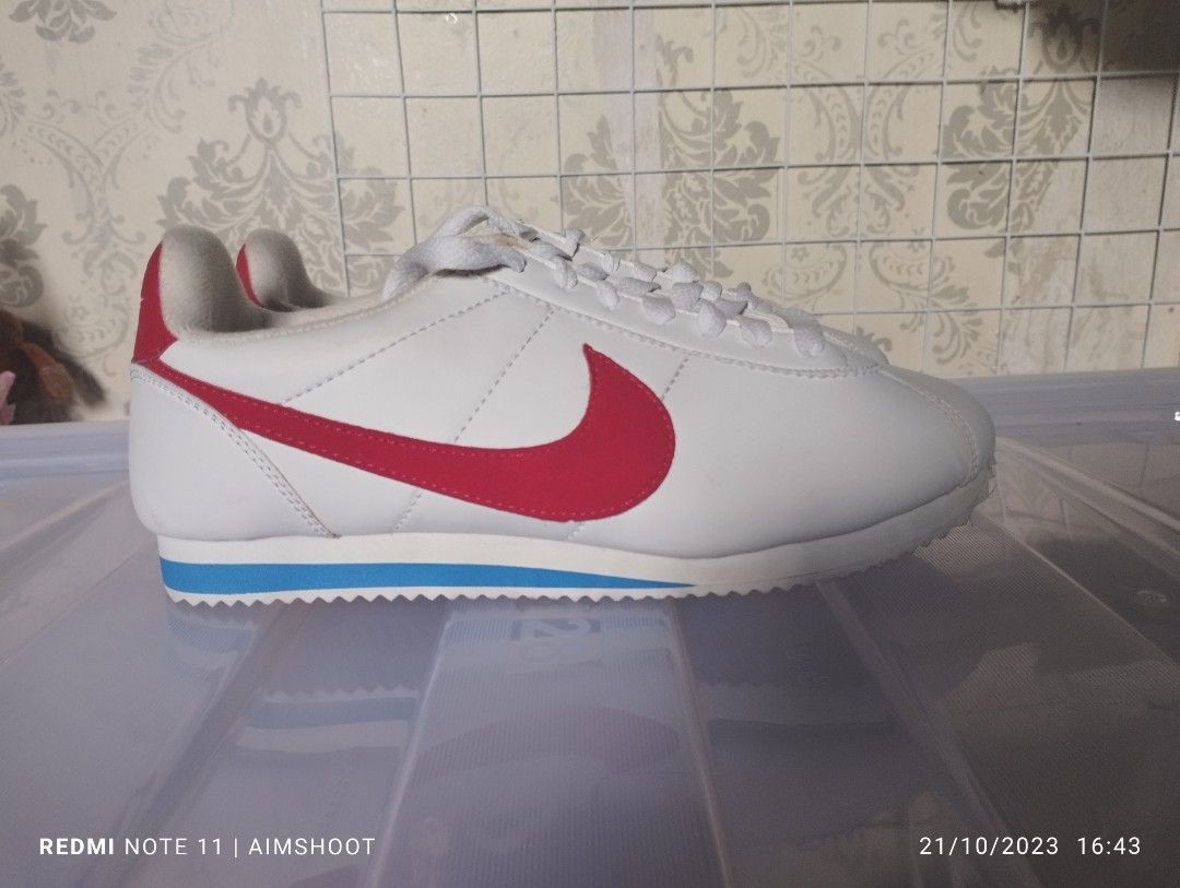 Nike cortes Fesyen Wanita Sepatu di Carousell