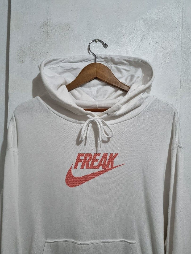 Nike freak hoodie cheap light bone
