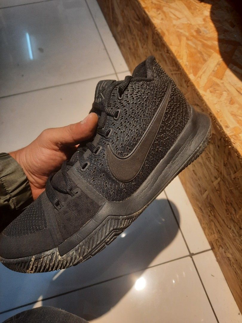 Kyrie 4 black shop marble