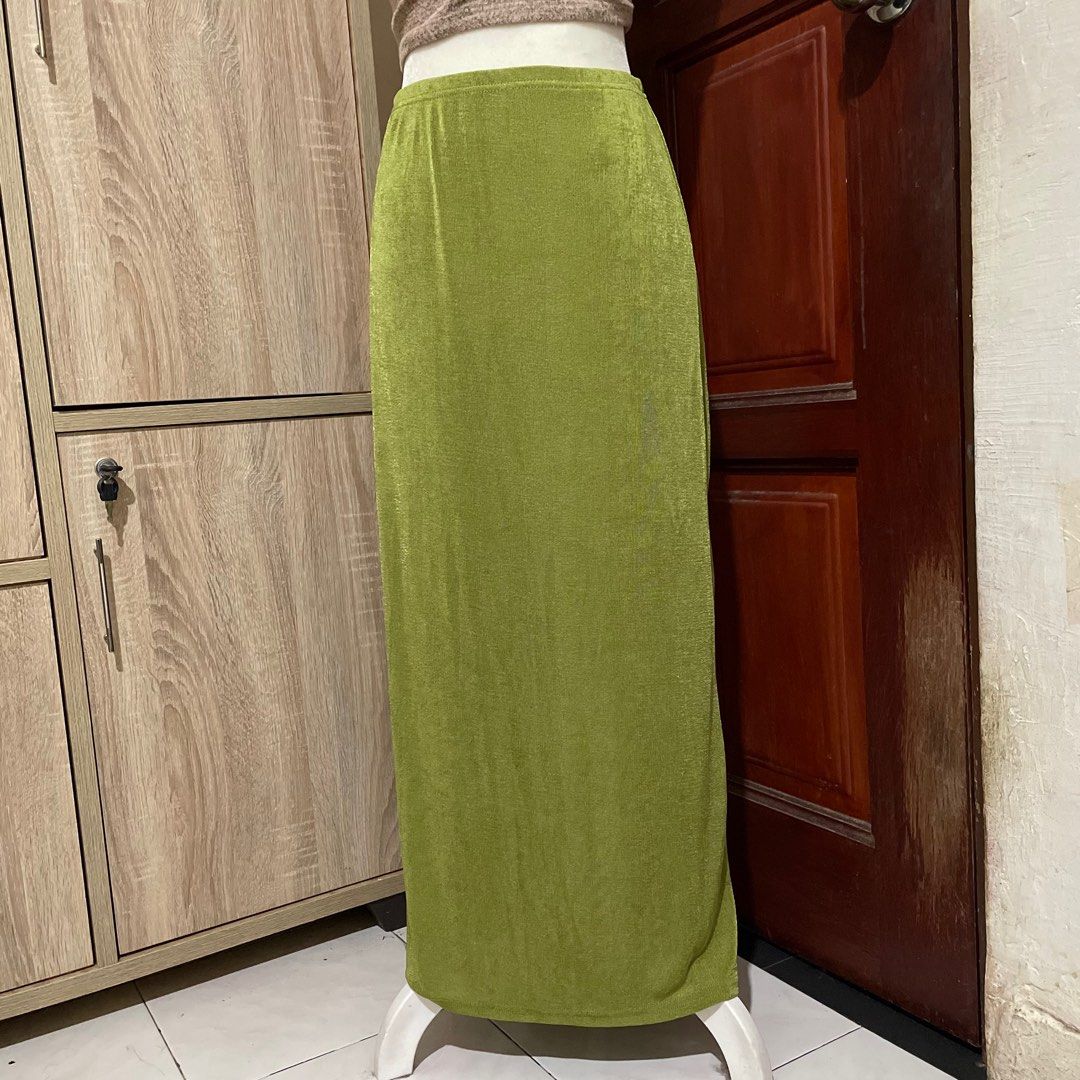 Olive Green Maxi Skirt Women s Fashion Bottoms Skirts on Carousell
