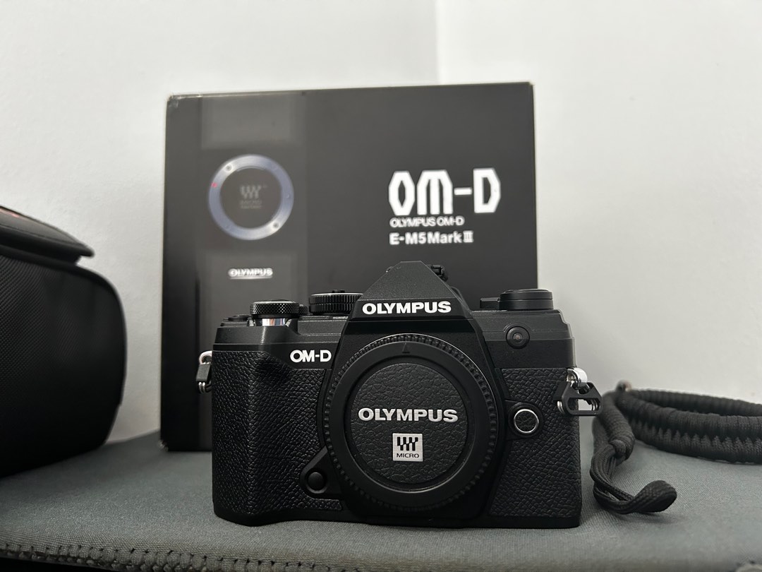 Olympus EM5 Mark III, Photography, Cameras on Carousell