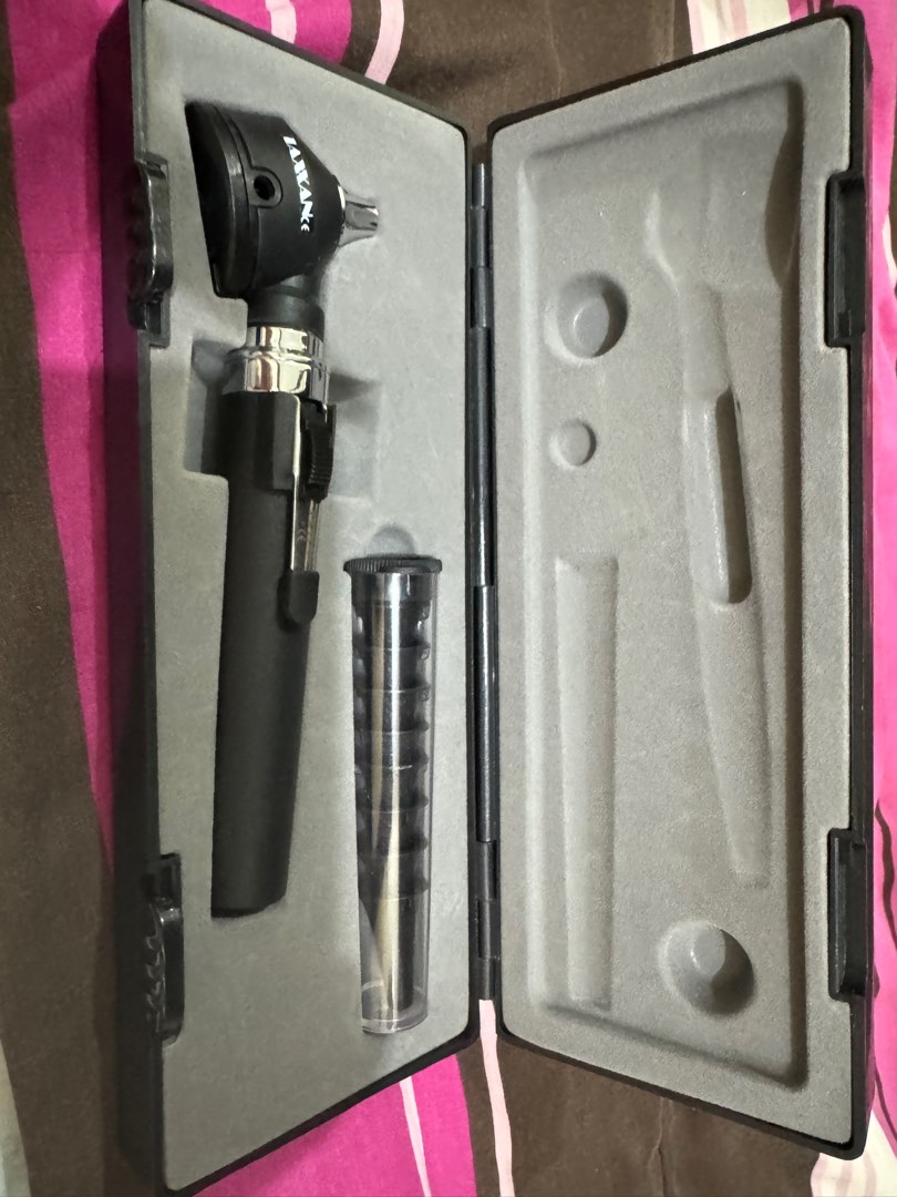 OTOSCOPE, Health & Nutrition, Medical Supplies & Tools on Carousell