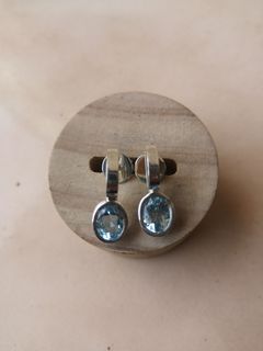 Pair of earrings in 925 silver with 7x9mm  oval aquamarine