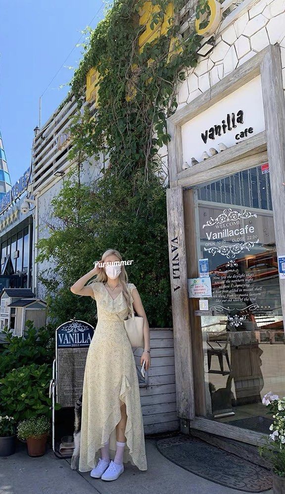 Pale yellow hotsell summer dress