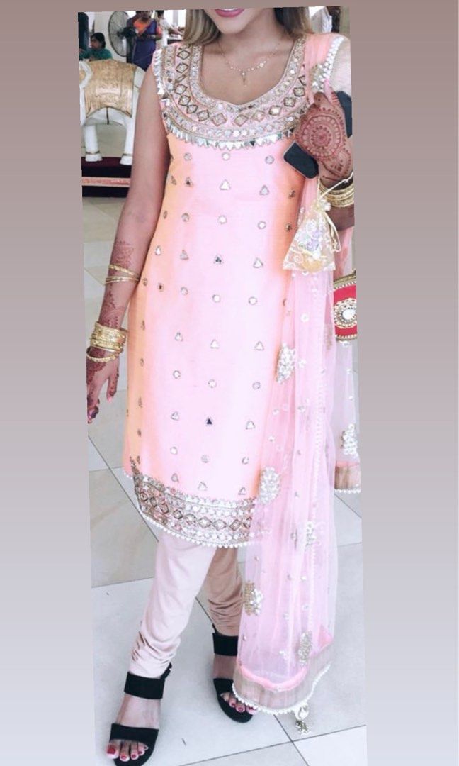 Lashkaraa - #LashkaraaEidDiaries: Sharing our client @chandnisultana  looking absolutely breathtaking in our 'Light Pink Georgette Embroidered Punjabi  Suit' for Eid! ✨ Shop this style now exclusively at Lashkaraa.com | Facebook