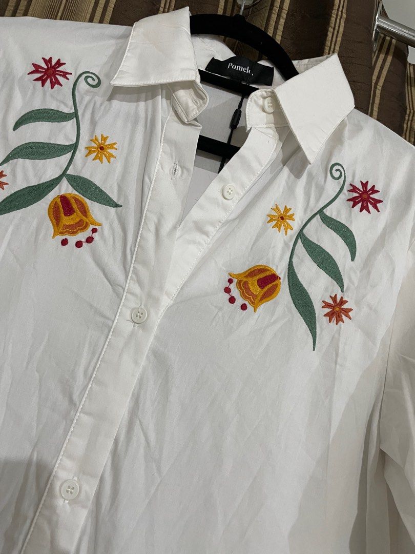 Pomelo White Long Polo Dress (Category: Dresses) located in Cebu City. Submitted by nikkady (Listing ID 1263151514, Image 2). Description: pm for more information 👍🏻.